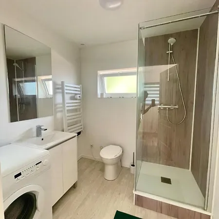 Cozy And Quiet House 게스트하우스 3*