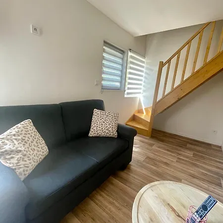 Cozy And Quiet House
